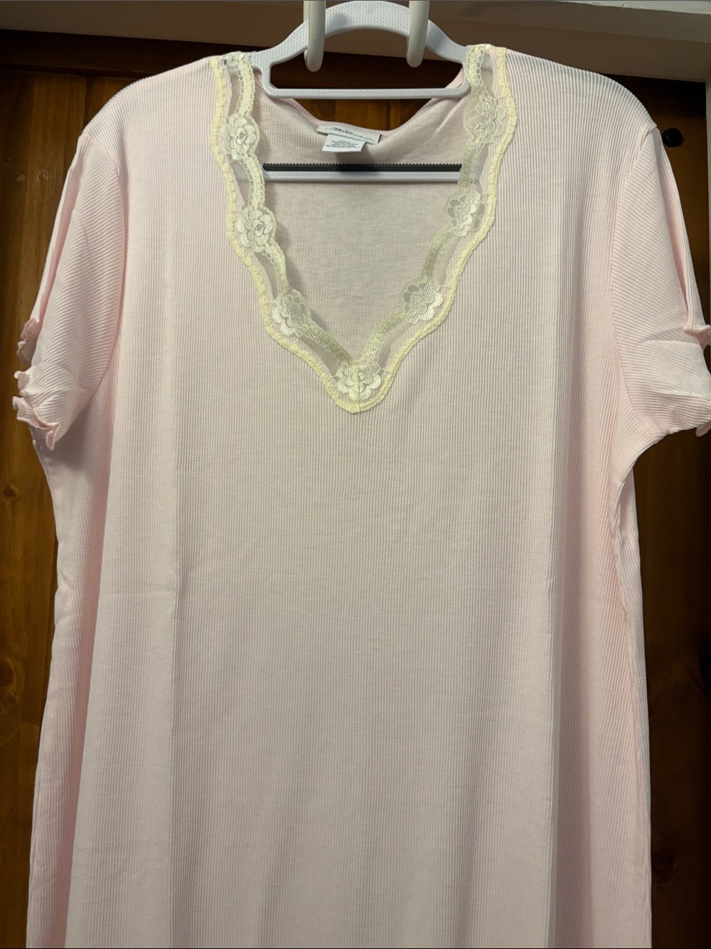 The Company Store Cooling Short Sleeve Nightgown In Poly/Cotton Pink New - Picture 3 of 6
